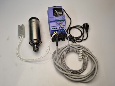 HF-Motorspindel 8022 air cooled 2.2 kW ER20 + Frequency inverter Invertek ODE-3 2.2 kW 230 V 1-phase in a set