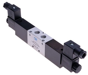 24 V Magnetventil 1/4" 5/3 Mittelstellung geschlossen
