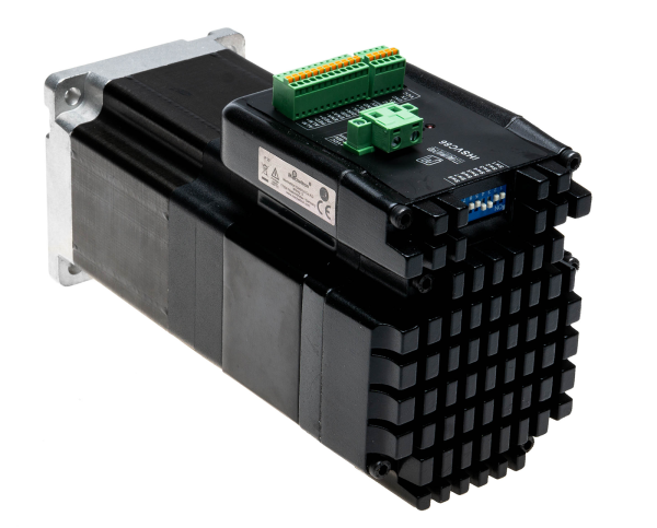 JMC Servo Motor with integrated power stage and brake - 440 Watt - NEMA 34