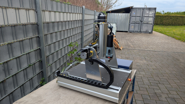 Hobby-Line 4530 mit Zubehör – neuwertige Ausstellungsmaschine