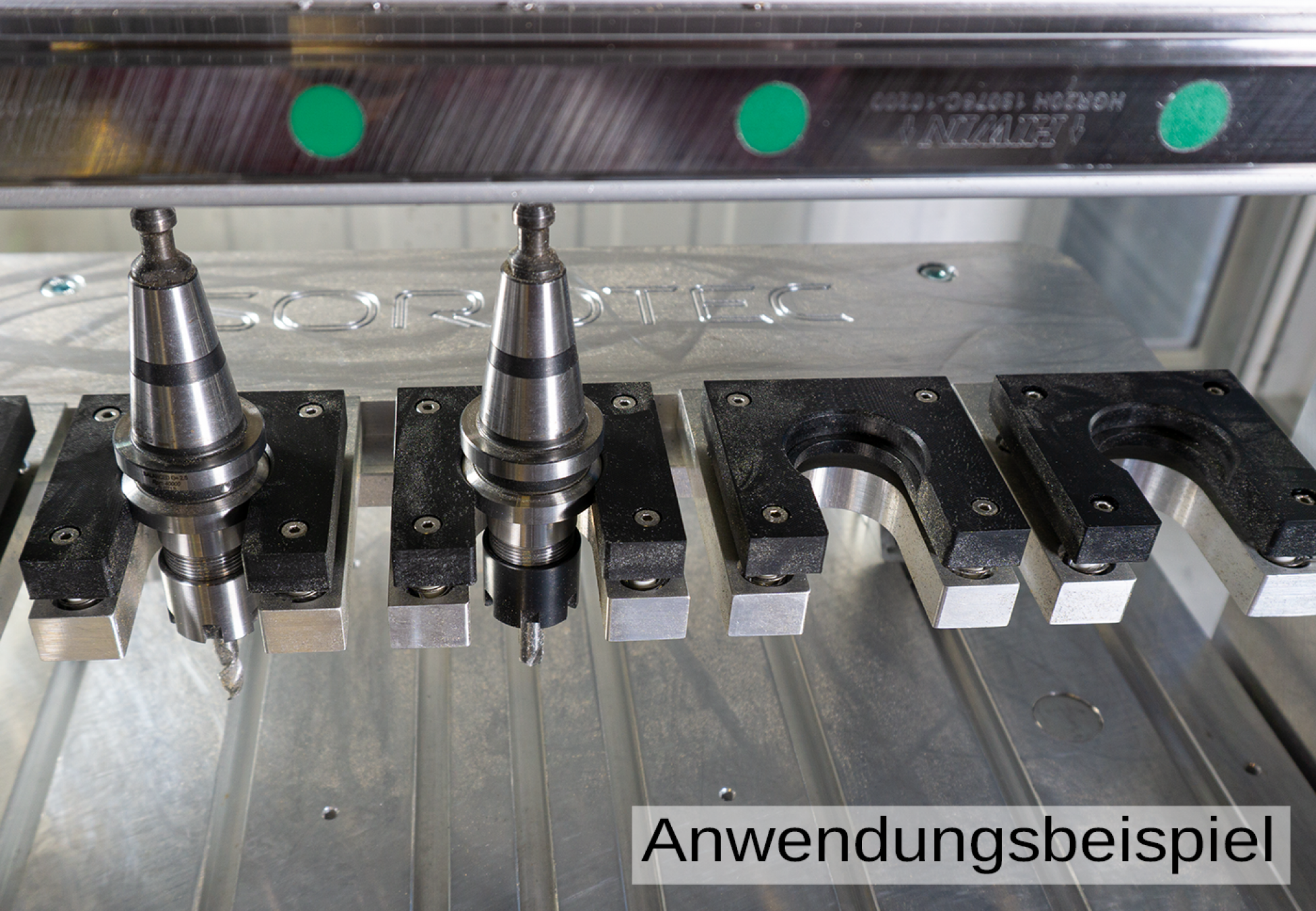 SK20 Tool tray spring loaded