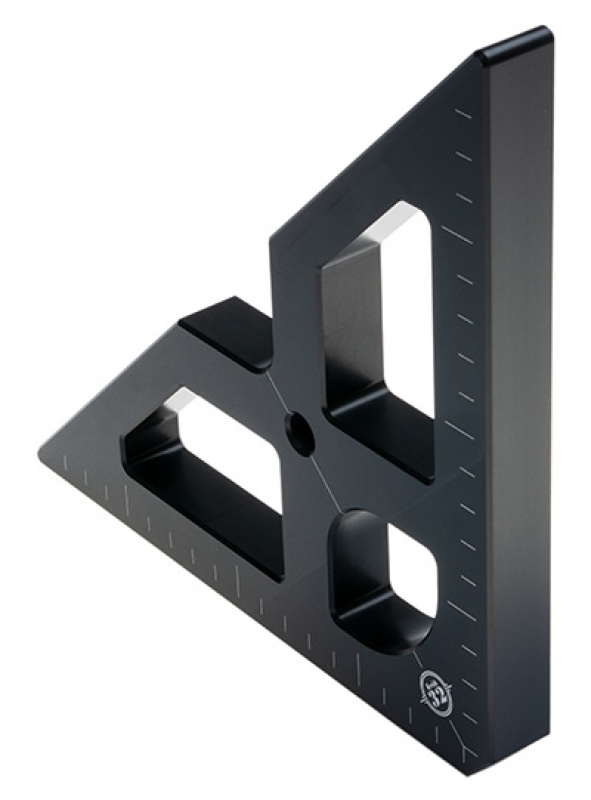 Kreith 32 Clamping angle - black anodized and laser engraved